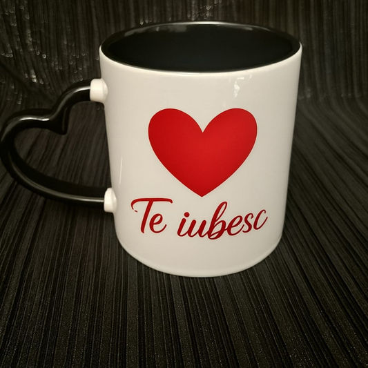 Cana cu maner in forma de inima personalizata